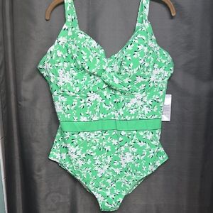 22W Lands' End Green and White Floral One-Piece Swimsuit